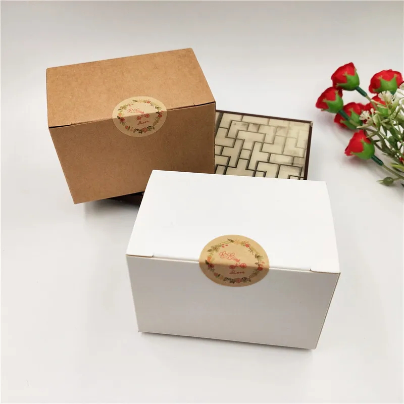 30Pcs/Lot 9x6x6cm White Brown Kraft Paper Card Box With Free Printed Garland Loves Adhesive Stickers For New Year Earth Day Case
30Pcs/Lot 9x6x6cm White Brown Kraft Paper Card Box With Free Printed Garland Loves Adhesive Stickers For New Year Earth Day Case