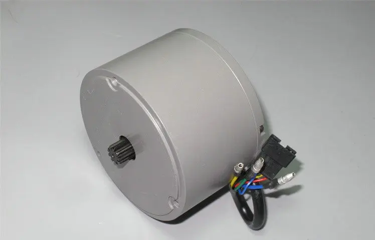 2pcs DC36V 3000rpm 190W DC Magnetless Brushless Motor Aluminum Alloy Shell Bicycle Power / Scooter / DIY Model Motor
2pcs DC36V 3000rpm 190W DC Magnetless Brushless Motor Aluminum Alloy Shell Bicycle Power / Scooter / DIY Model Motor