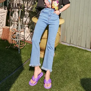 ELFSACK Blue Solid High Waist Washed Casual Denim Jeans Woman 2020 Summer ELF Pure Raw Hem Korean Ladies Daily Flare Trousers
ELFSACK Blue Solid High Waist Washed Casual Denim Jeans Woman 2020 Summer ELF Pure Raw Hem Korean Ladies Daily Flare Trousers