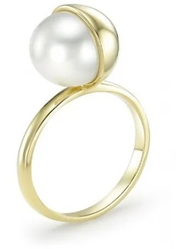 Master brilliant ring with 1 Pearl in Yellow Gold
Master brilliant ring with 1 Pearl in Yellow Gold