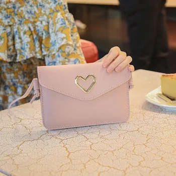 Spring and summer 2020 new mobile phone bag female crossbody shoulder coin mini love small bag
Spring and summer 2020 new mobile phone bag female crossbody shoulder coin mini love small bag