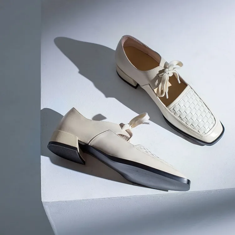 Fashion Simple Commuting Women's Spring 2020 Spring New Style inside And Pure Leather Shoes, Oxford Shoes!
Fashion Simple Commuting Women's Spring 2020 Spring New Style inside And Pure Leather Shoes, Oxford Shoes!