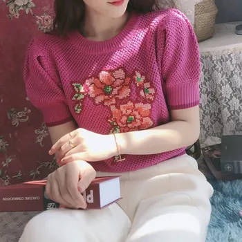 2020 Summer New O-neck Puff Sleeve T-shirt Women Knitted High Waist Tops Fashion Women Embroidery Hollow Out pullover
2020 Summer New O-neck Puff Sleeve T-shirt Women Knitted High Waist Tops Fashion Women Embroidery Hollow Out pullover