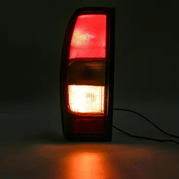 Hot 1 Pair Left Right Rear Tail Brake Light Lamp With Bulb for Nissan Navara D22 D23 Pickup 1998 1999 2000 01-2004 RLN026-UK-L 
Hot 1 Pair Left Right Rear Tail Brake Light Lamp With Bulb for Nissan Navara D22 D23 Pickup 1998 1999 2000 01-2004 RLN026-UK-L