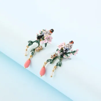 2020 new arrival France enamel bird flower design earrings brand cute clip stud earrings for girl women
2020 new arrival France enamel bird flower design earrings brand cute clip stud earrings for girl women