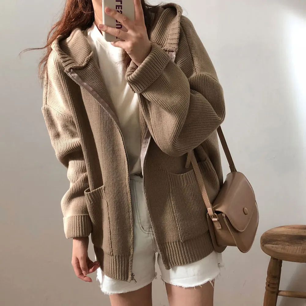 Zipper Cardigan Sweater Women Hooded Winter Jumper Korean Knitted Sweater Oversized Coat Harajuku Outwear Thick Long Sleeve V540
Zipper Cardigan Sweater Women Hooded Winter Jumper Korean Knitted Sweater Oversized Coat Harajuku Outwear Thick Long Sleeve V540