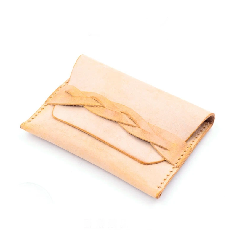 1 PCS Non-finished True Leather Woman Purse Needle Sewing Leather Craft Kits Handmade Leather Card Bag DIY Material Package Gift 
1 PCS Non-finished True Leather Woman Purse Needle Sewing Leather Craft Kits Handmade Leather Card Bag DIY Material Package Gift