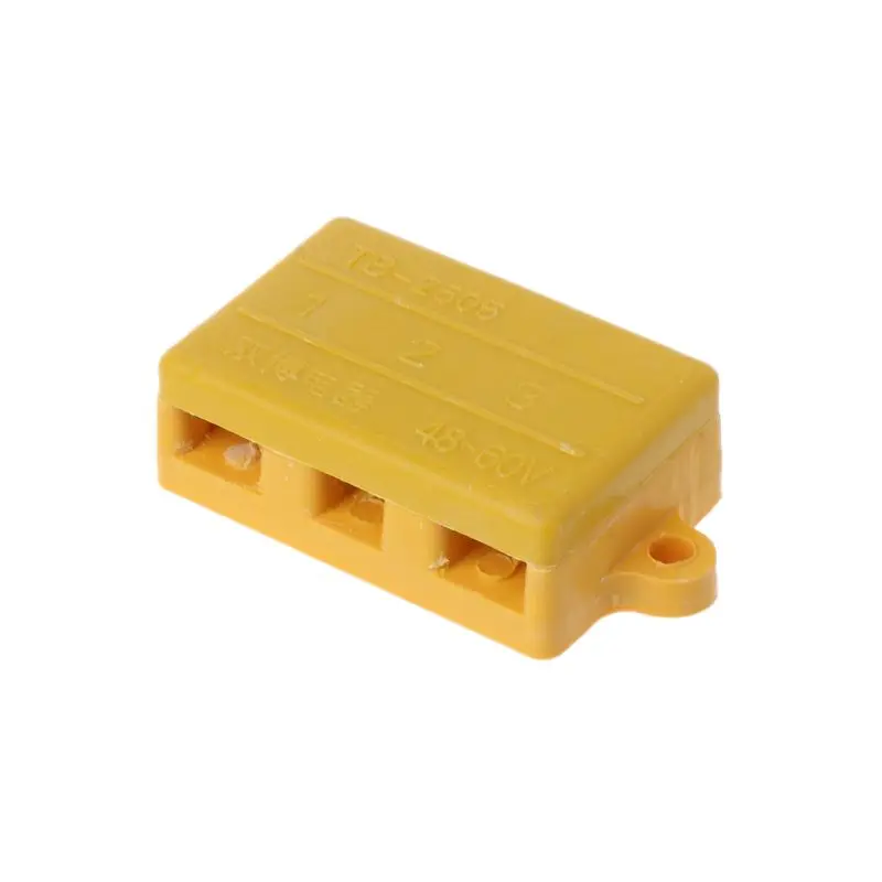 3/5/6 Lines Electric Vehicle Accessories Universal Junction Box Controller Multi-hole Wiring Board Wiring Column Boxes Y51D
3/5/6 Lines Electric Vehicle Accessories Universal Junction Box Controller Multi-hole Wiring Board Wiring Column Boxes Y51D
