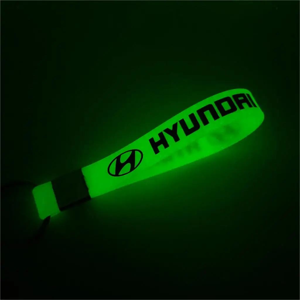 Luminous GREENCar Styling Auto Emblem keyring Case For Solaris ix35 i20 i30 i40 HYUNDAI Tucson CRETA Santa fe Car Styling
Luminous GREENCar Styling Auto Emblem keyring Case For Solaris ix35 i20 i30 i40 HYUNDAI Tucson CRETA Santa fe Car Styling