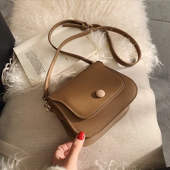Solid color Square Crossbody Bag 2020 Fashion New High quality PU Leather Women's Designer Handbag Casual Shoulder Messenger Bag
Solid color Square Crossbody Bag 2020 Fashion New High quality PU Leather Women's Designer Handbag Casual Shoulder Messenger Bag