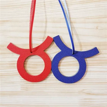 Natural Leather Zodiac Key Chain Taurus Keychains Pendant Woman Backpack Charm Key Ring 
Natural Leather Zodiac Key Chain Taurus Keychains Pendant Woman Backpack Charm Key Ring