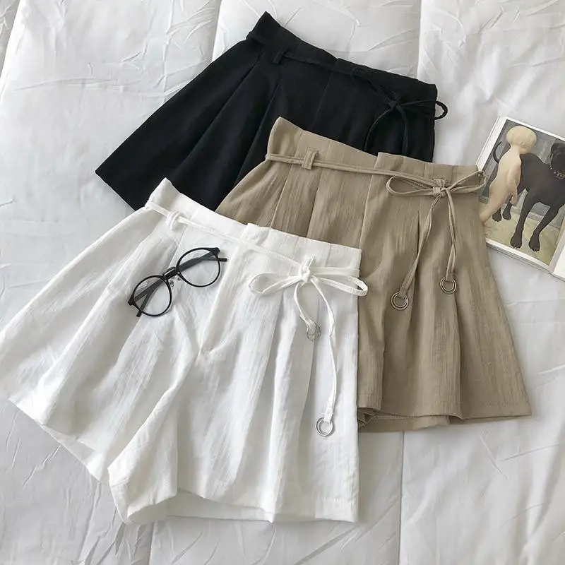 Cotton And Linen Wide Leg Shorts Women Lace Up Streetwear High Waist Casual Shorts Female Retro Thin Loose Summer Shorts C7265
Cotton And Linen Wide Leg Shorts Women Lace Up Streetwear High Waist Casual Shorts Female Retro Thin Loose Summer Shorts C7265