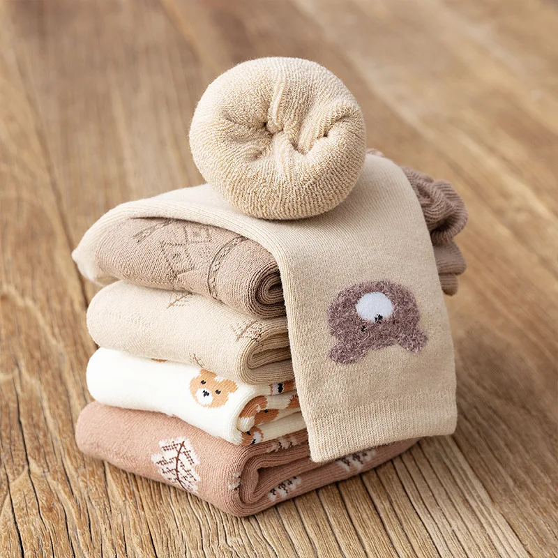 Cute Ladies Socks Autumn Winter Plus Velvet Cartoon Bear Pattern Socks Thickened Girl Warm Thermal Cold Russia
Cute Ladies Socks Autumn Winter Plus Velvet Cartoon Bear Pattern Socks Thickened Girl Warm Thermal Cold Russia
