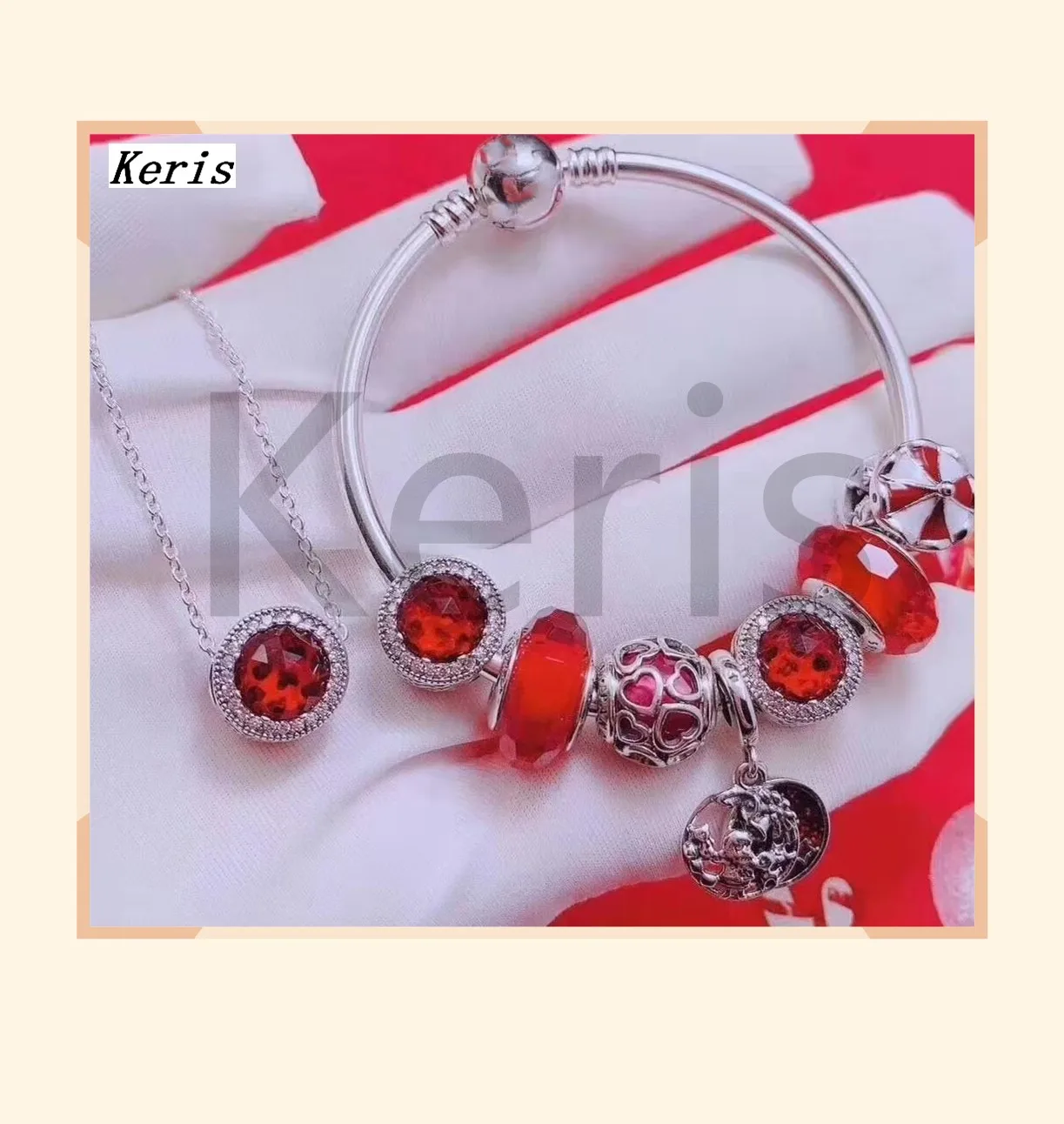 High Quality Reproduction 1:1 100% Silver Charm Beads Pendant String Bracelet Necklace Set Mixed Together Free Delivery
High Quality Reproduction 1:1 100% Silver Charm Beads Pendant String Bracelet Necklace Set Mixed Together Free Delivery