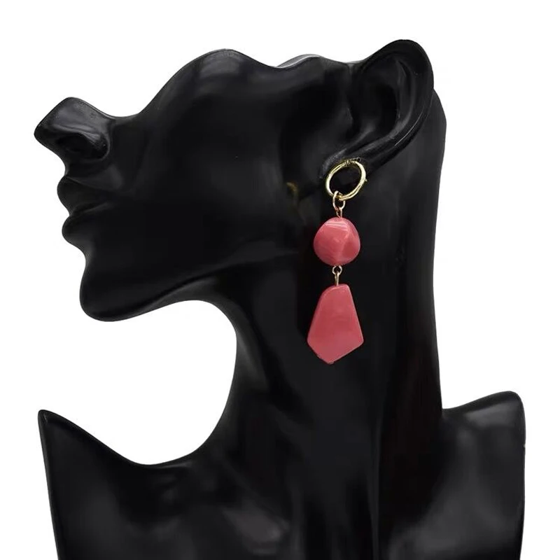 2019 New Women's Earrings Western Metal Fashion Classic Colorful Ethnic Geometric Drop Earrings For Winter Jewelry Wholesale
2019 New Women's Earrings Western Metal Fashion Classic Colorful Ethnic Geometric Drop Earrings For Winter Jewelry Wholesale
