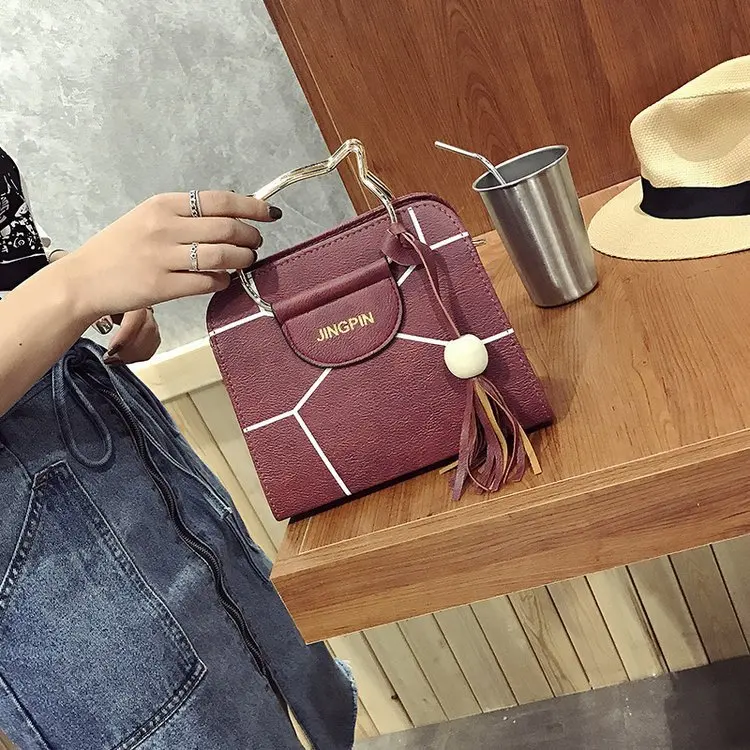 2019 Korean-style New Style the Cat Handbag Shoulder Bag Shoulder Bag Solid Color Pu Wooden Bead Tassels Women's Small Bag
2019 Korean-style New Style the Cat Handbag Shoulder Bag Shoulder Bag Solid Color Pu Wooden Bead Tassels Women's Small Bag