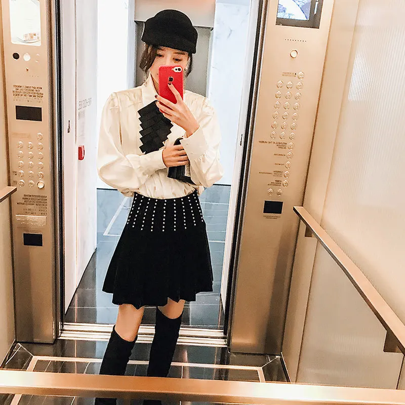2019 New Style Summer Small Fragrant Wind Pleated French Shirt Sense of Design Online Celebrity Shirt + Beaded Skirt Two-Piece S
2019 New Style Summer Small Fragrant Wind Pleated French Shirt Sense of Design Online Celebrity Shirt + Beaded Skirt Two-Piece S