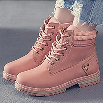 2019 New Fashion Winter Boots Women Snow Boots Warm Leather Plush Platform Boots Ladies Waterproof shoes 
2019 New Fashion Winter Boots Women Snow Boots Warm Leather Plush Platform Boots Ladies Waterproof shoes