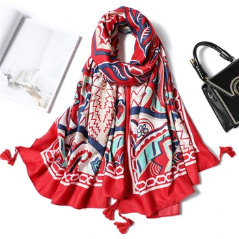 Women Cotton Scarf Shawls Fashion Print Hijab Foulard Pashmina Bandana Tassel Beach Stole Lady High Quality Muffler Wraps
Women Cotton Scarf Shawls Fashion Print Hijab Foulard Pashmina Bandana Tassel Beach Stole Lady High Quality Muffler Wraps