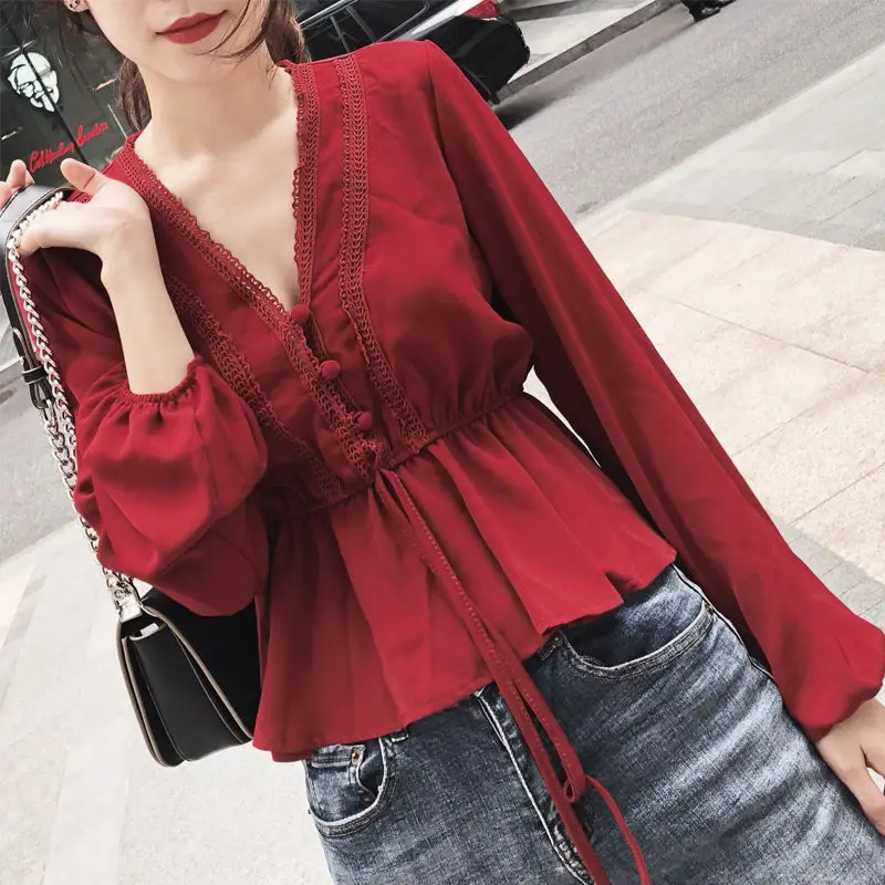 Ladies Blouse White Lantern Sleeve Retro Shirt V-neck Chiffon Shirt Blouse Women's Summer and Autumn New T-shirt
Ladies Blouse White Lantern Sleeve Retro Shirt V-neck Chiffon Shirt Blouse Women's Summer and Autumn New T-shirt