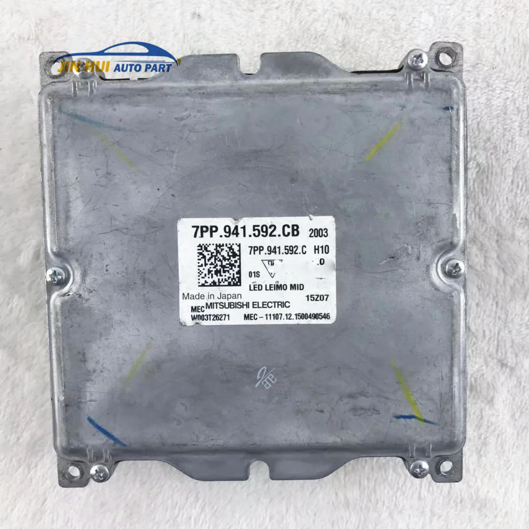 Original for Audi Q5 Q7 LED Headlights Main computer module 7PP941592CB/7PP.941.592.CB/7PP.941.592.C/ W003T26271
Original for Audi Q5 Q7 LED Headlights Main computer module 7PP941592CB/7PP.941.592.CB/7PP.941.592.C/ W003T26271