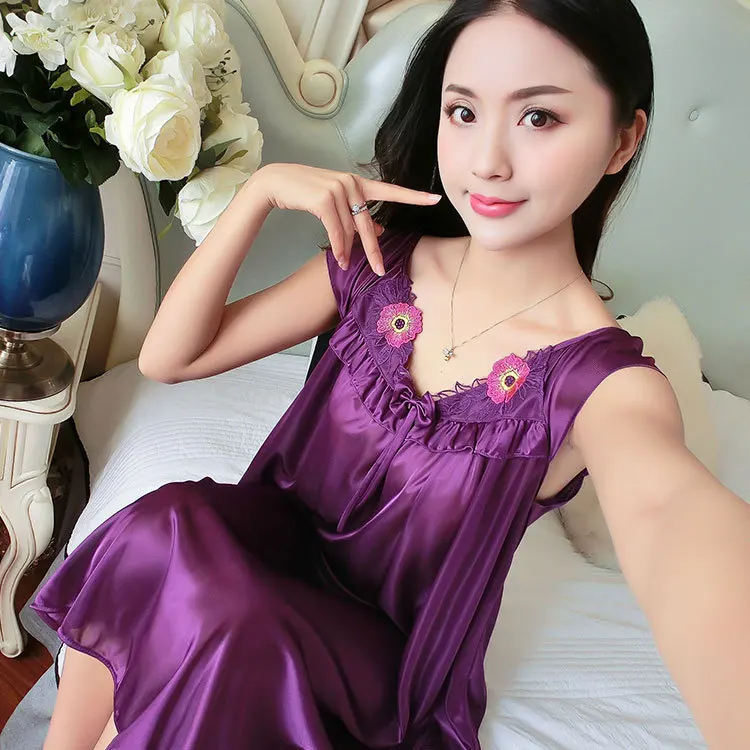 Short Sleeve Nightgown Women's Summer Viscose Loose-Fit Plus-sized Sexy Princess Style Loose And Plus-sized Silk Thin Home Wear
Short Sleeve Nightgown Women's Summer Viscose Loose-Fit Plus-sized Sexy Princess Style Loose And Plus-sized Silk Thin Home Wear