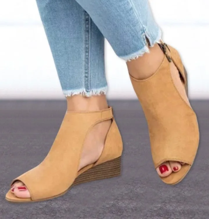 Elegant Peep Toe Wedges Rome Gladiator Women Sandals Med Cover Heel Solid Boho Shoes Buckle Strap Flock Casual Sandals
Elegant Peep Toe Wedges Rome Gladiator Women Sandals Med Cover Heel Solid Boho Shoes Buckle Strap Flock Casual Sandals