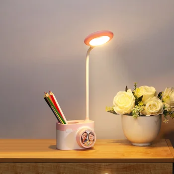 Camera Desk Lamp USB Charging Desk Lamp LED Eyeshield Desk Lamp Studying Desk Lamp (Pink) 
Camera Desk Lamp USB Charging Desk Lamp LED Eyeshield Desk Lamp Studying Desk Lamp (Pink)