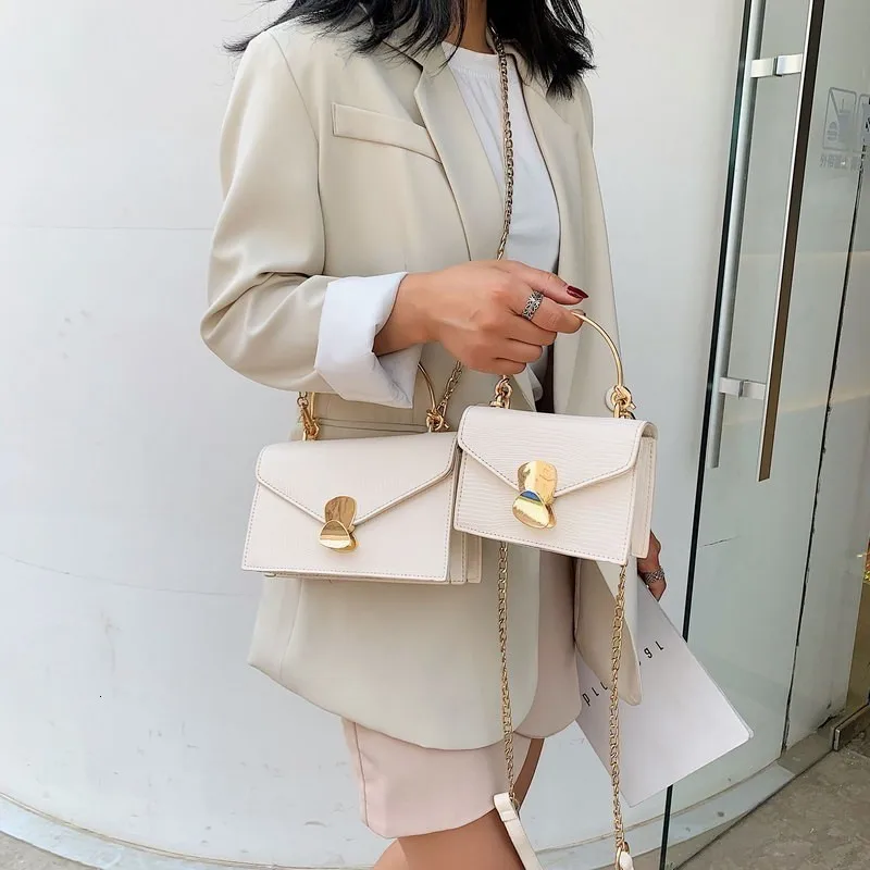 Luxury Handbags Women Bags Designer Girl PU Leather Purses And Handbags Chains Female Shoulder Crossbody Bags For Women 2019 
Luxury Handbags Women Bags Designer Girl PU Leather Purses And Handbags Chains Female Shoulder Crossbody Bags For Women 2019