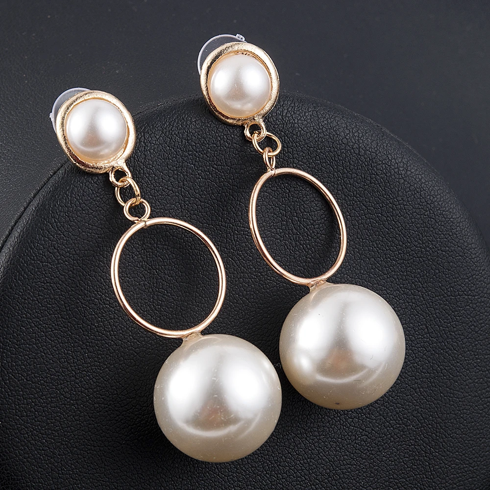 

Exquisite Simulated Pearl Stud Earrings Fashion Long Statement Earrings for Womenn Party Wedding Female Jewelry Gift