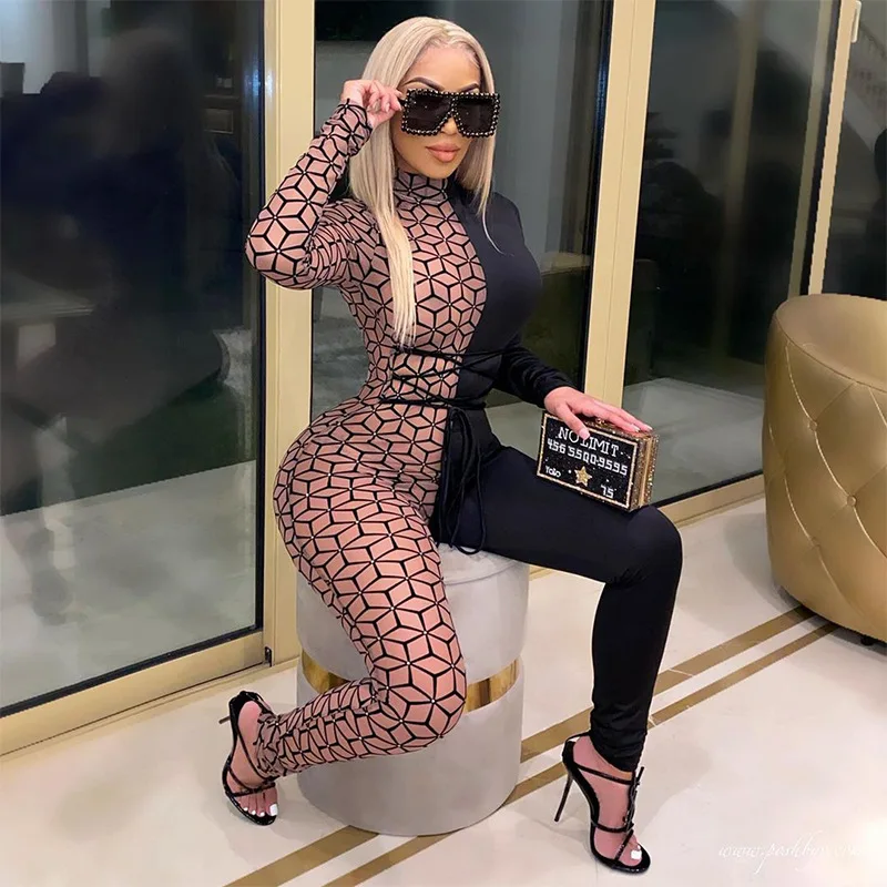 2021 Long Sleeve Turtleneck Color Block Patckwork Bandage Bodycon Jumpsuit Autumn Winter Women Sexy Party Club Outfits Rompers
2021 Long Sleeve Turtleneck Color Block Patckwork Bandage Bodycon Jumpsuit Autumn Winter Women Sexy Party Club Outfits Rompers