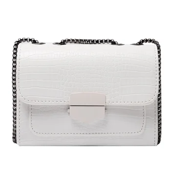 2020 New Solid Shoulder Bag Chains Messenger Bag Fashion Girls Casual Handbag Simple Leisure Personality Small Square Women Bag
2020 New Solid Shoulder Bag Chains Messenger Bag Fashion Girls Casual Handbag Simple Leisure Personality Small Square Women Bag