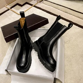 Ladies Large Size High Quality Ankle Boots For Women Platform Chelsea Boot Winter Cowhide Booties Genuine Leather Autumn Shoes
Ladies Large Size High Quality Ankle Boots For Women Platform Chelsea Boot Winter Cowhide Booties Genuine Leather Autumn Shoes