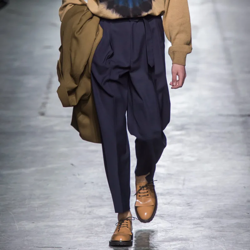 Men's Casual Pants Fashion Trend Belt Style Trousers Middle Waist 2021 Autumn And Winter Thick Harlan PANTS Leggings
Men's Casual Pants Fashion Trend Belt Style Trousers Middle Waist 2021 Autumn And Winter Thick Harlan PANTS Leggings