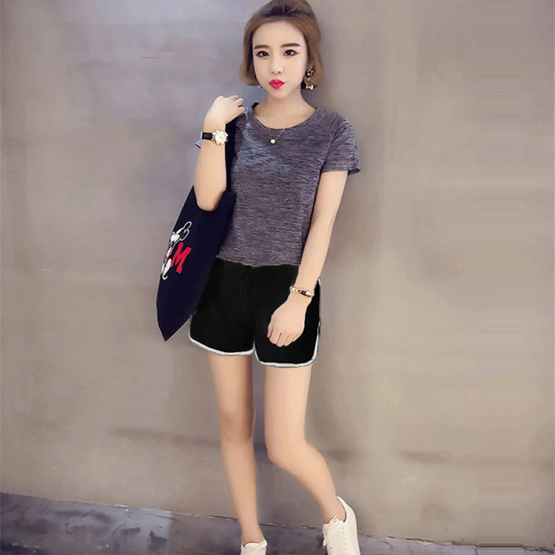 Summer Short Sleeve Shorts Running Sports Clothing Set Outer Wear Pajamas Women Tracksuit 2019 Summer Wear Short Two-Piece Set
Summer Short Sleeve Shorts Running Sports Clothing Set Outer Wear Pajamas Women Tracksuit 2019 Summer Wear Short Two-Piece Set