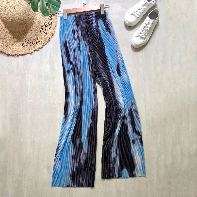 Women Pleated Pants Wide Leg Loose Casual Style Tie-dye Ink Printing High Waist Large Stretched Long Pants Bohemia Beach
Women Pleated Pants Wide Leg Loose Casual Style Tie-dye Ink Printing High Waist Large Stretched Long Pants Bohemia Beach
