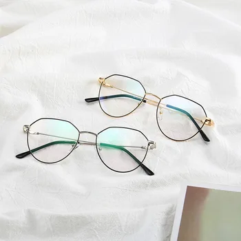 Retro literature and art fresh round gold wire thin edge metal glasses frame female myopia glasses frame men flat light glasses
Retro literature and art fresh round gold wire thin edge metal glasses frame female myopia glasses frame men flat light glasses