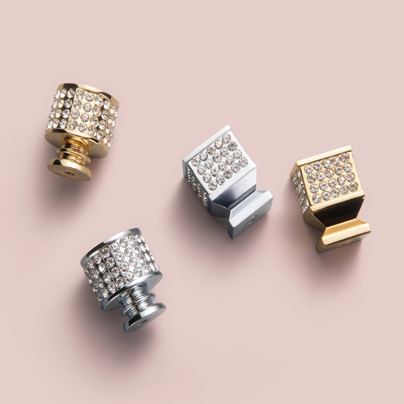 Goo-Ki Modern Crystal Knobs Square Polished Chrome Knobs Diamond-shaped Round Knobs Kitchen Cupboard Furniture Handle Hardware
Goo-Ki Modern Crystal Knobs Square Polished Chrome Knobs Diamond-shaped Round Knobs Kitchen Cupboard Furniture Handle Hardware