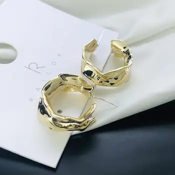 AENSOA Hoop Chunky Gold Color C Shaped Hoop Earrings Chunky Hoops Geometrical Earrings For Women Minimalist Jewelry Accessories
AENSOA Hoop Chunky Gold Color C Shaped Hoop Earrings Chunky Hoops Geometrical Earrings For Women Minimalist Jewelry Accessories