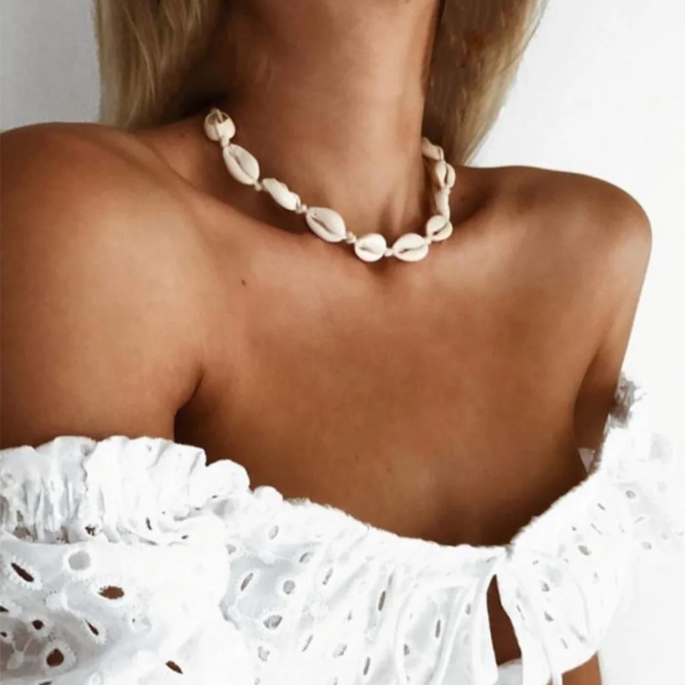 New Fashion White Black Rope Chain Seashell Choker Conch Necklace Collar Shell Chokers Necklaces for Summer Beach Jewelry 2019
New Fashion White Black Rope Chain Seashell Choker Conch Necklace Collar Shell Chokers Necklaces for Summer Beach Jewelry 2019