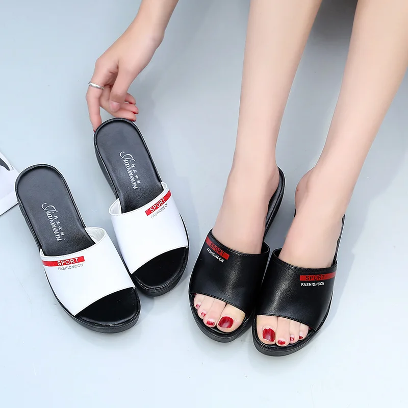 2019 Summer New Style Fashion Outer Wear Sandals Thick Bottomed High-Heel Women's Slipper Outdoor Slanted Heel Platform Flat San
2019 Summer New Style Fashion Outer Wear Sandals Thick Bottomed High-Heel Women's Slipper Outdoor Slanted Heel Platform Flat San