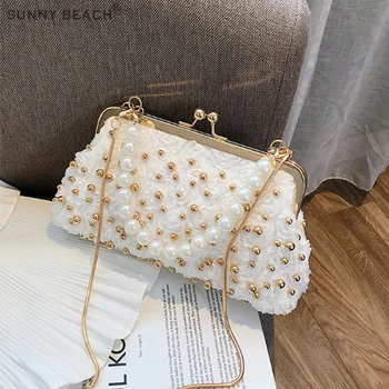 Luxury Pearl Handle Clip Flowers Crossbody Bags for Women Summer Small Fashion Sweet Knitting Shoulder Handbags 
Luxury Pearl Handle Clip Flowers Crossbody Bags for Women Summer Small Fashion Sweet Knitting Shoulder Handbags