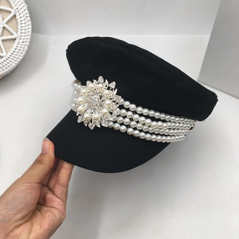 Autumn and winter cloth cap Europe and the United States small pearl navy wind newsboy cap ins net red restoring ancient ways
Autumn and winter cloth cap Europe and the United States small pearl navy wind newsboy cap ins net red restoring ancient ways