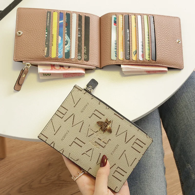 2020 Small Purse Short Leather Lady Cowhide Multi-card Card Bag Big Super-thin Card Bag Business Card Holder Card
2020 Small Purse Short Leather Lady Cowhide Multi-card Card Bag Big Super-thin Card Bag Business Card Holder Card