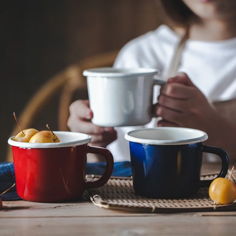 Japanese style 8cm wide mouth cup in diameter 350ml in capacity solid dark color enamel household mug heating coffee milk cup
Japanese style 8cm wide mouth cup in diameter 350ml in capacity solid dark color enamel household mug heating coffee milk cup