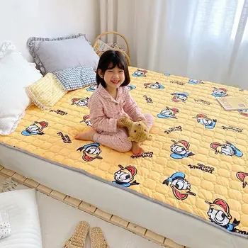 comfortable Soft Foldable Tatami Mattress students dormitory single double cute cartoon keep warm Crystal velvet Topper Mattress
comfortable Soft Foldable Tatami Mattress students dormitory single double cute cartoon keep warm Crystal velvet Topper Mattress