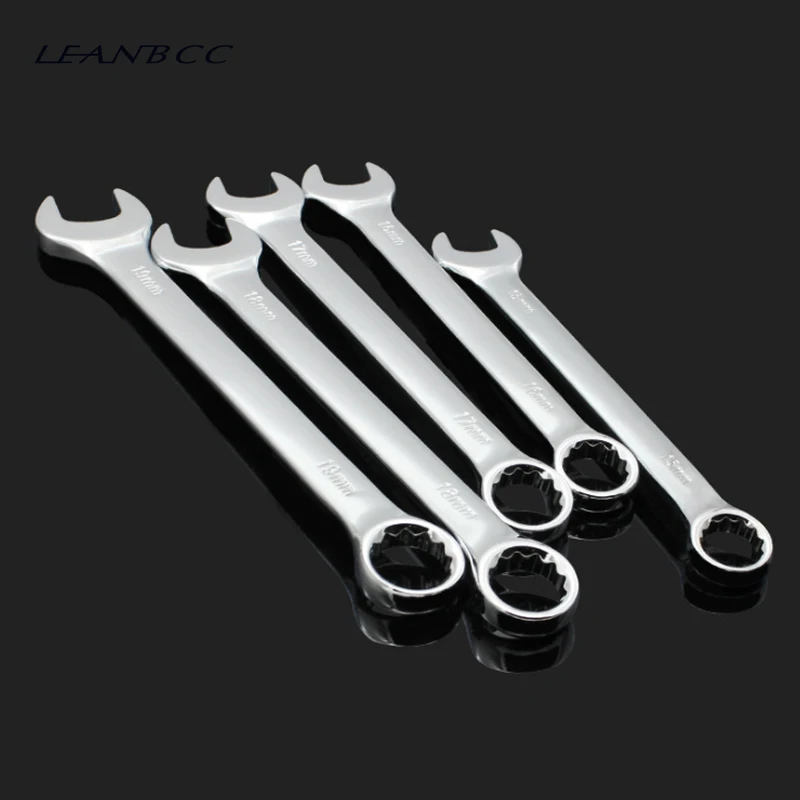 1 set 24-32 Wrench Ratchet Combination Metric Wrench Set Fine Tooth Gear Ring Torque and Socket Wrench Set Nut Tools for Repair
1 set 24-32 Wrench Ratchet Combination Metric Wrench Set Fine Tooth Gear Ring Torque and Socket Wrench Set Nut Tools for Repair