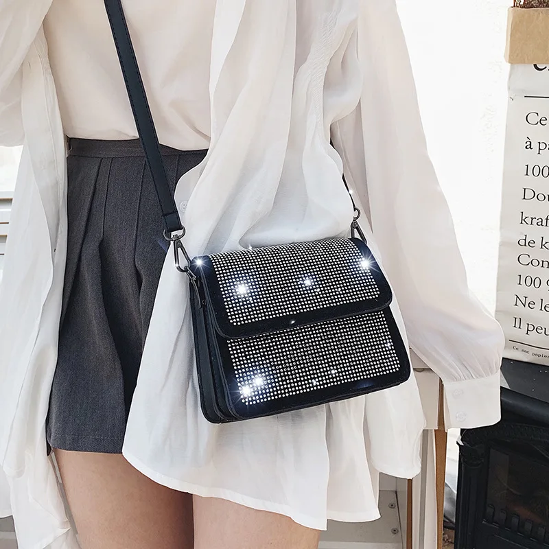JIULIN 2019 New Korean version of Joker casual shoulder bag fashion foreign style texture slung small square bag
JIULIN 2019 New Korean version of Joker casual shoulder bag fashion foreign style texture slung small square bag