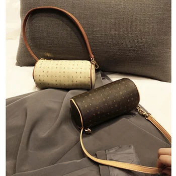 New Woman Baguette Crossbody Bag Women Small Leather Messenger Bags Female Shoulder Bags Mini Casual Clutch Purse Bag
New Woman Baguette Crossbody Bag Women Small Leather Messenger Bags Female Shoulder Bags Mini Casual Clutch Purse Bag