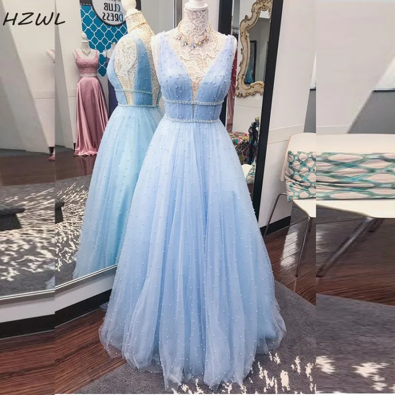 Major Beading Prom Dresses Deep V Neck Pearls Baby Blue A Line Teens Party Dress Luxury Evening Gowns Sleeveless
Major Beading Prom Dresses Deep V Neck Pearls Baby Blue A Line Teens Party Dress Luxury Evening Gowns Sleeveless